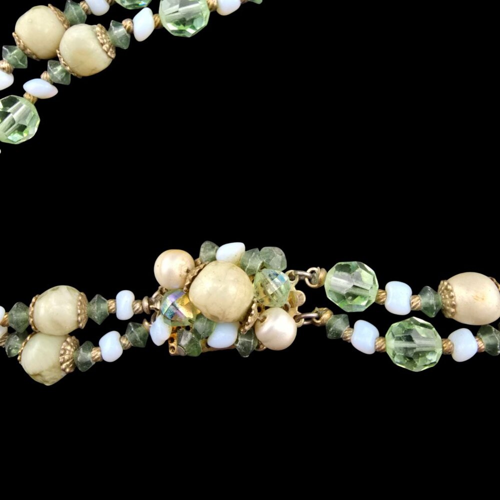 Multi-Strand Green & Cream Glass Bead Necklace Brass Clasp 44" Opera Easter - Picture 2 of 8